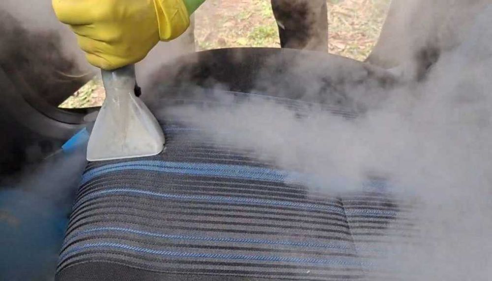 Curatare Tapiterie Auto cu aburi Spalatorie Cu ABuri Canapele Saltele