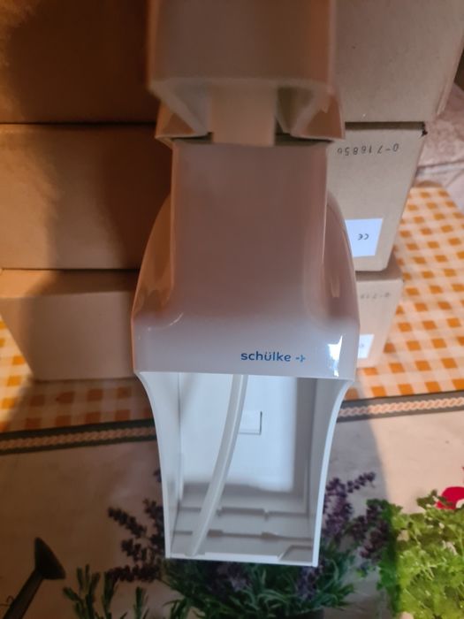 Dozatoare dezinfectat noi la 40 lei bucata Timișoara