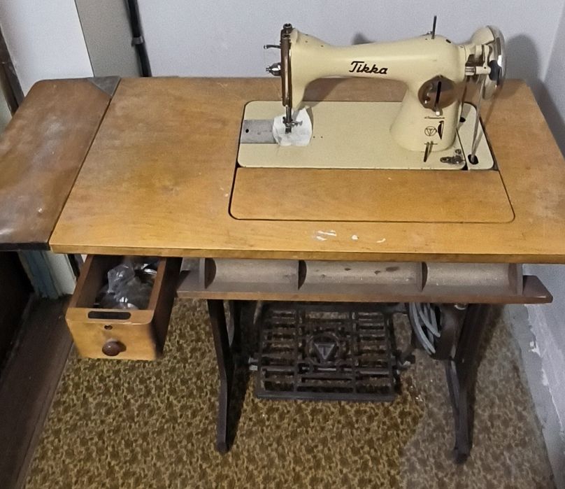 Швейная машинка TIKKAKOSKI (Финляндия)
