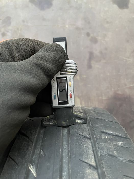 anv vara  215/45/17 Apolo/Falken