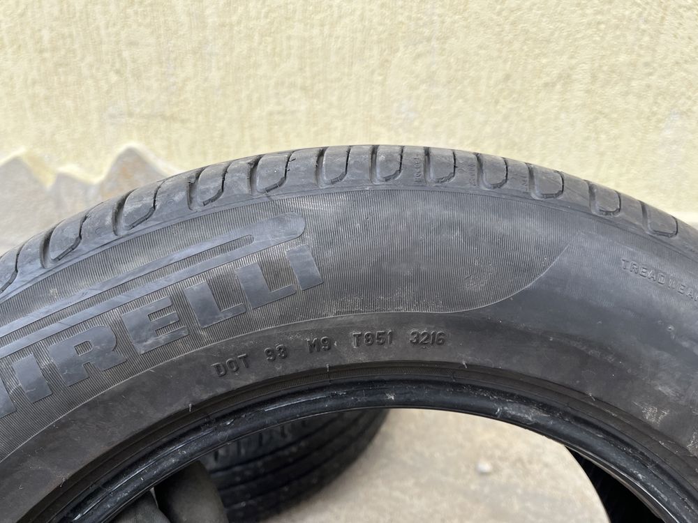 2 бр. летни гуми 205/65/16 Pirelli MO DOT 3216 4,5 mm