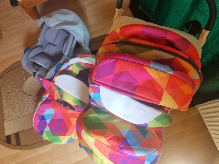Carucior 3 in 1 Bexa Cube rainbow