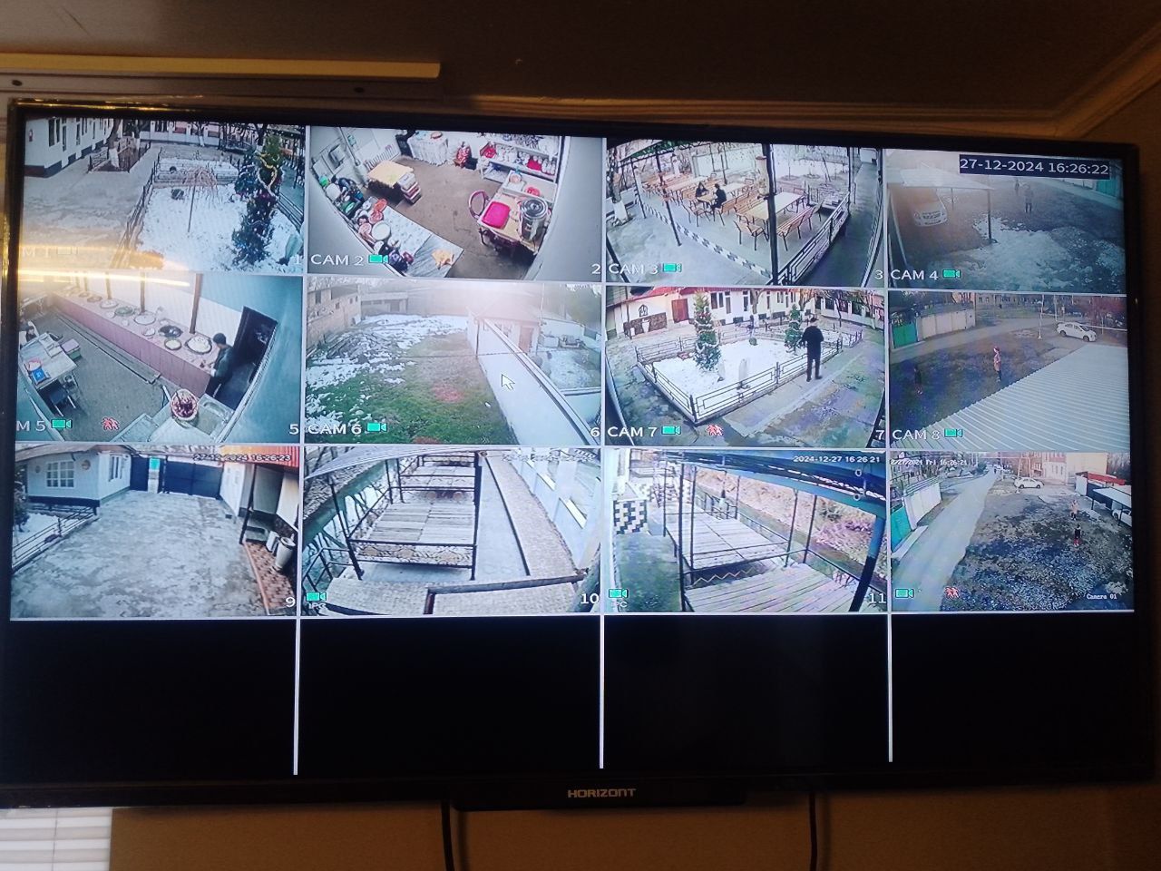 Ustanofka kamera nablyudeniya