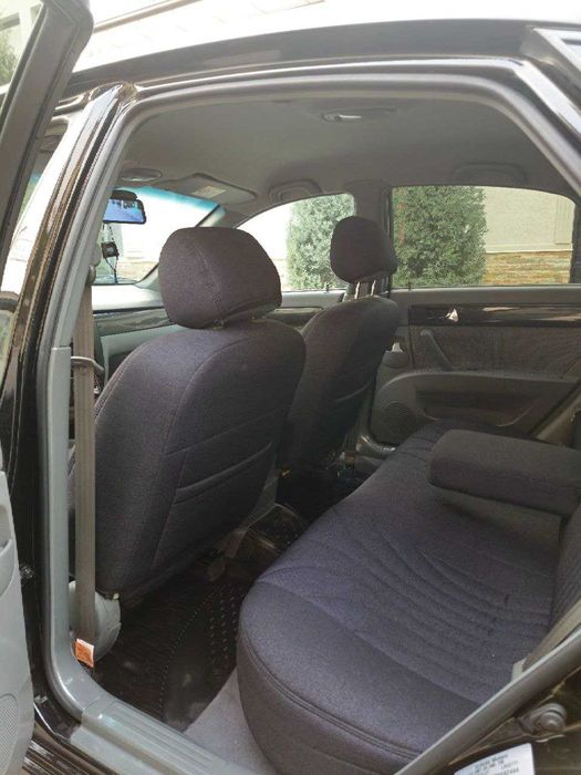 Gentra кора ранг/черный цвет 2024 год 3-позиция A/T