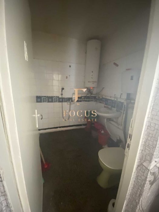 Продава се Двустаен апартамент в Пловдив, Изгрев - 64 кв.м за 805 €/кв.м - Снимка #1