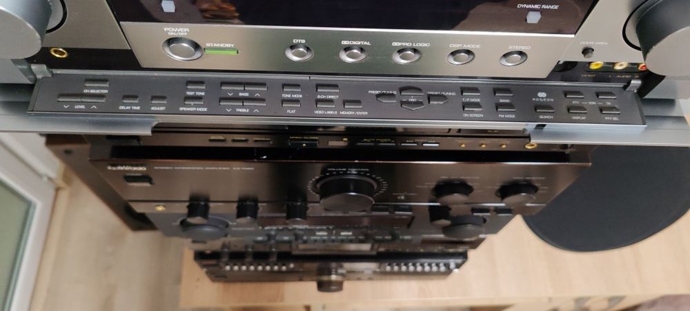 Preamplificator high end Sherwood AVP 9080 RDS