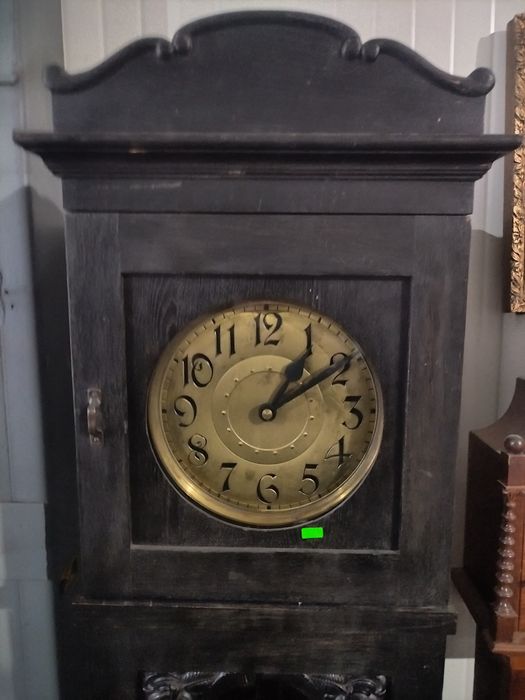 Голям паркетен часовник