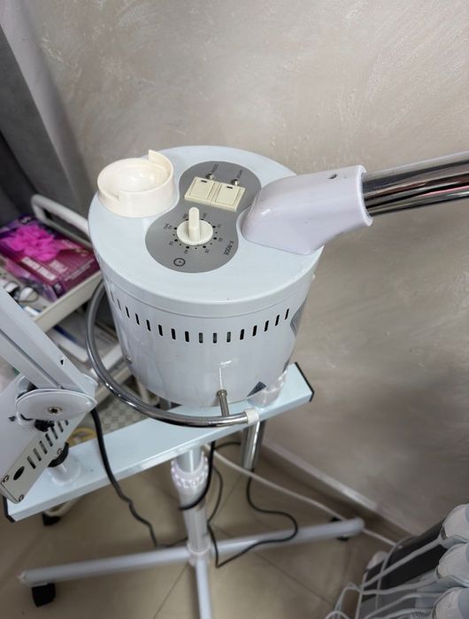 Пароозонатор и лампа лупа