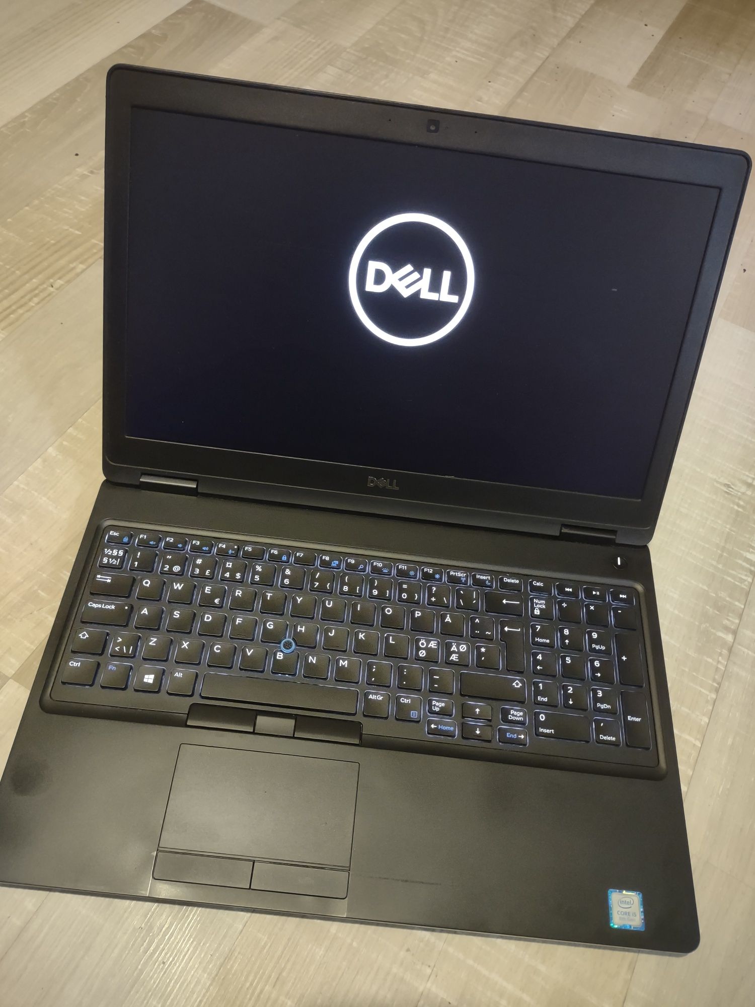 Dell Latitude E5590,i5 gen8,16gb,ssd 256,15.6fhd