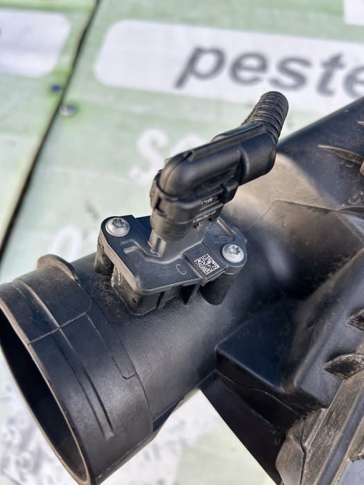 Debitmetru aer BMW X1 F48 2.0 D 2017