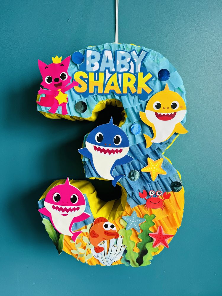 Бейби шарк пинята Baby shark