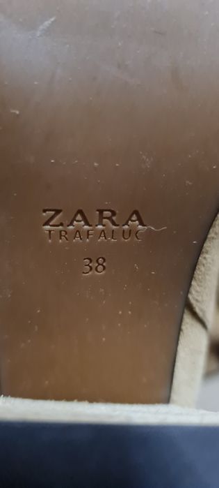 Zara cizmulițe noi