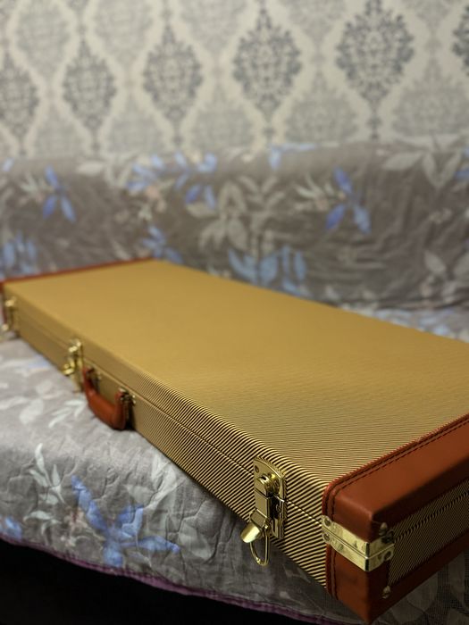 Кейс для электрогитары