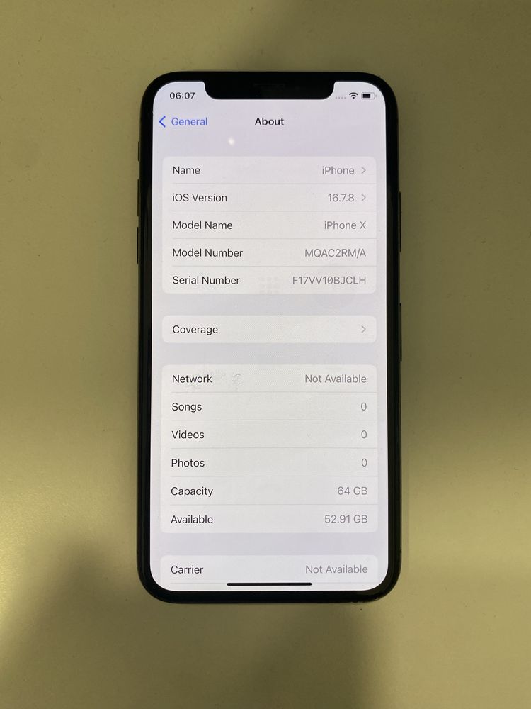 iPhone X 64GB ID-ops453