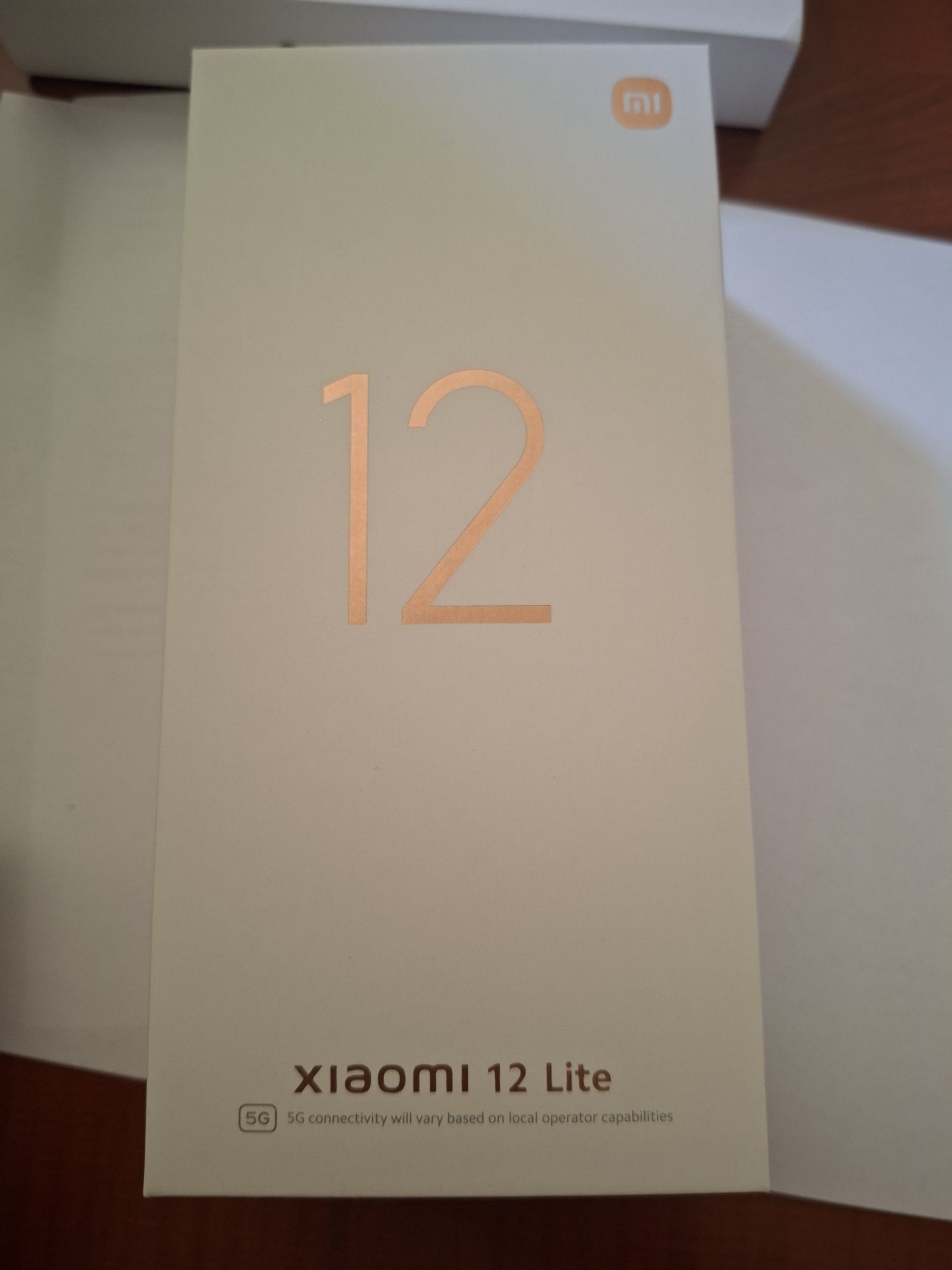 Телефон Xiaomi 12 lite
