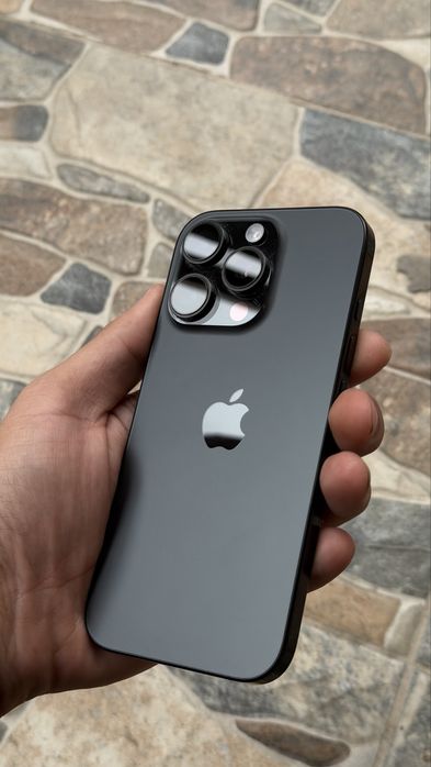 iPhone 16 Pro, 128GB – отлично състояние, 10 месеца гаранция