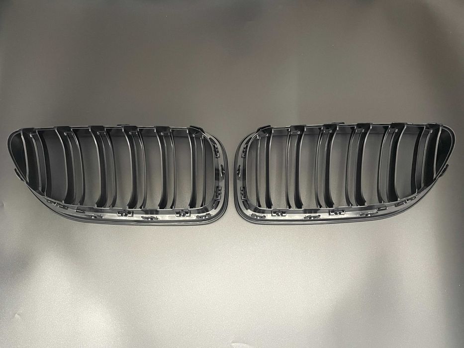 Grila dubla neagra compatibila BMW F06 F12 Seria 6