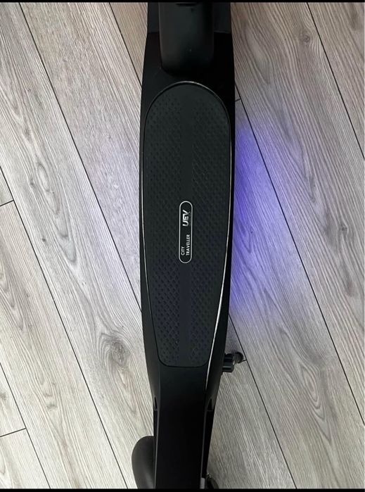 Vand trotineta MRYAM cu led
