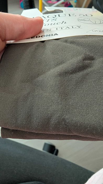 Dres color Calzedonia