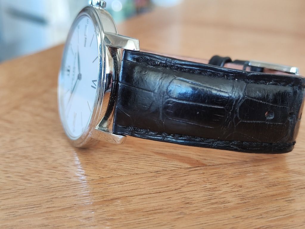Оригинален Baume & Mercier Classsima 42 mm