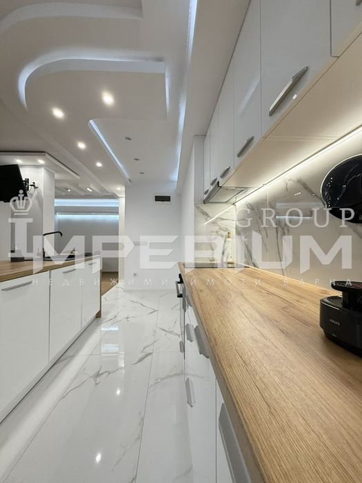 Дава се под наем Двустаен апартамент в Варна, Бриз - 70 кв.м за 561 € - Снимка #6