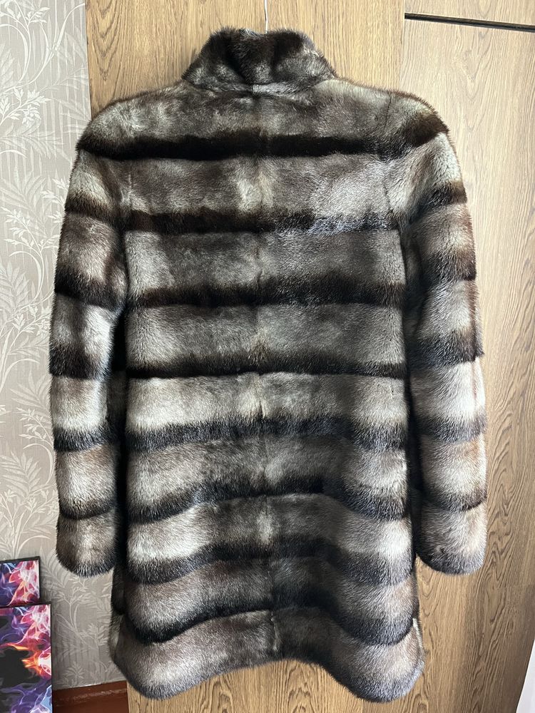 СРОЧНО продам шубу норковую!
