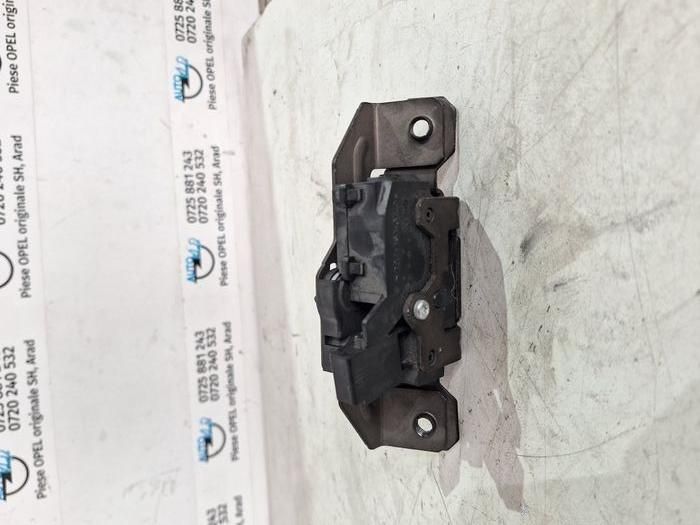 Broasca incuietoare haion Opel Astra J