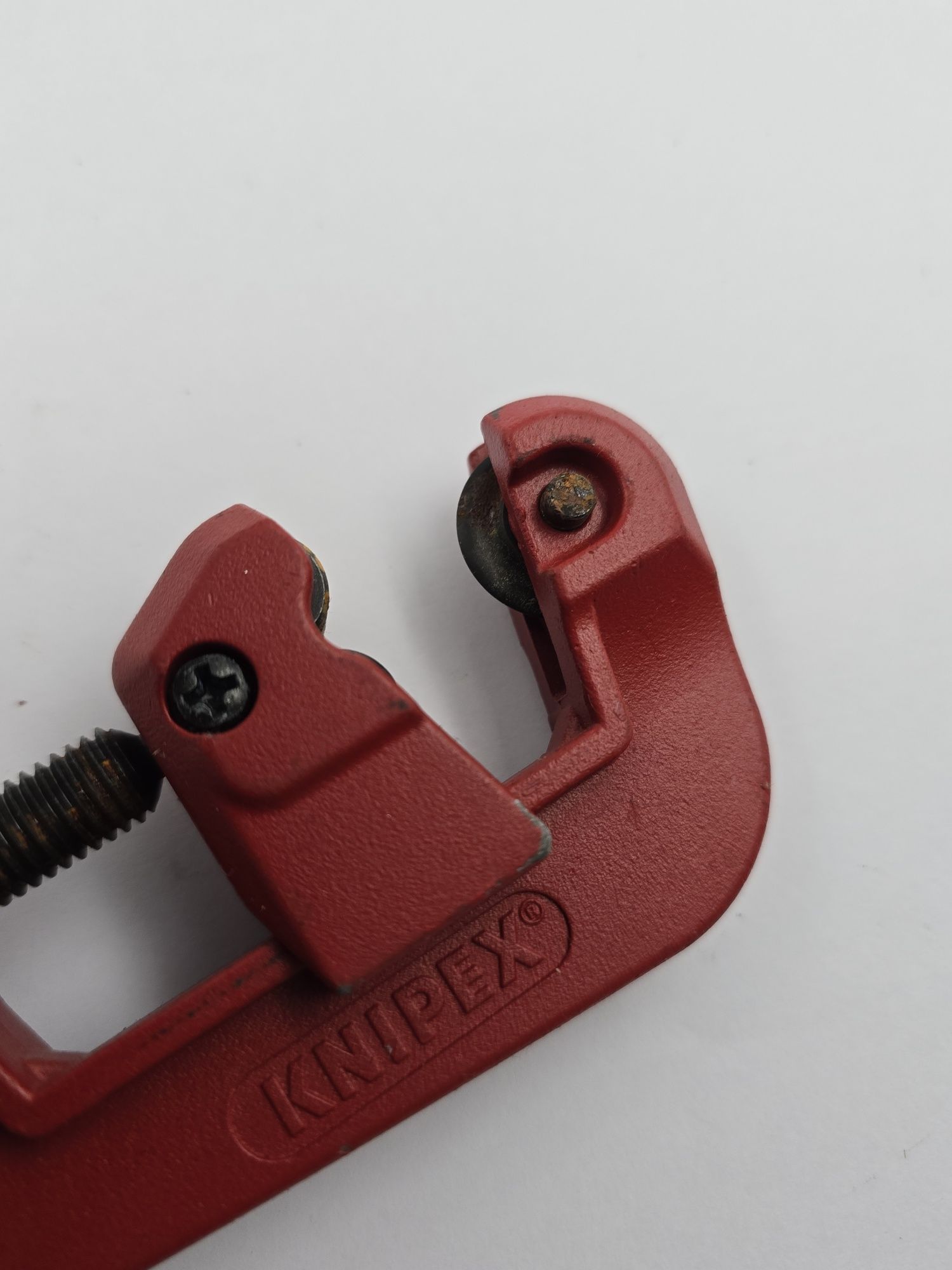 Tăietor teava Knipex