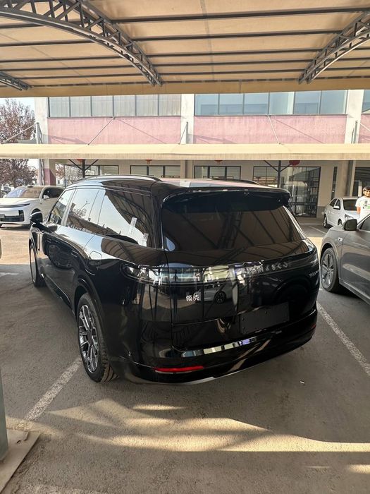 ** Lynk co 900 masla
2.0 Turbo
Ultra
Qoraga-apelsin
70000$

Lynk