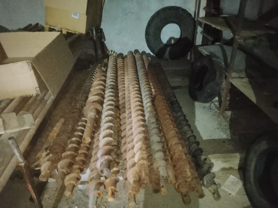 Продам шнеки новые для бурения  марки Ш 55