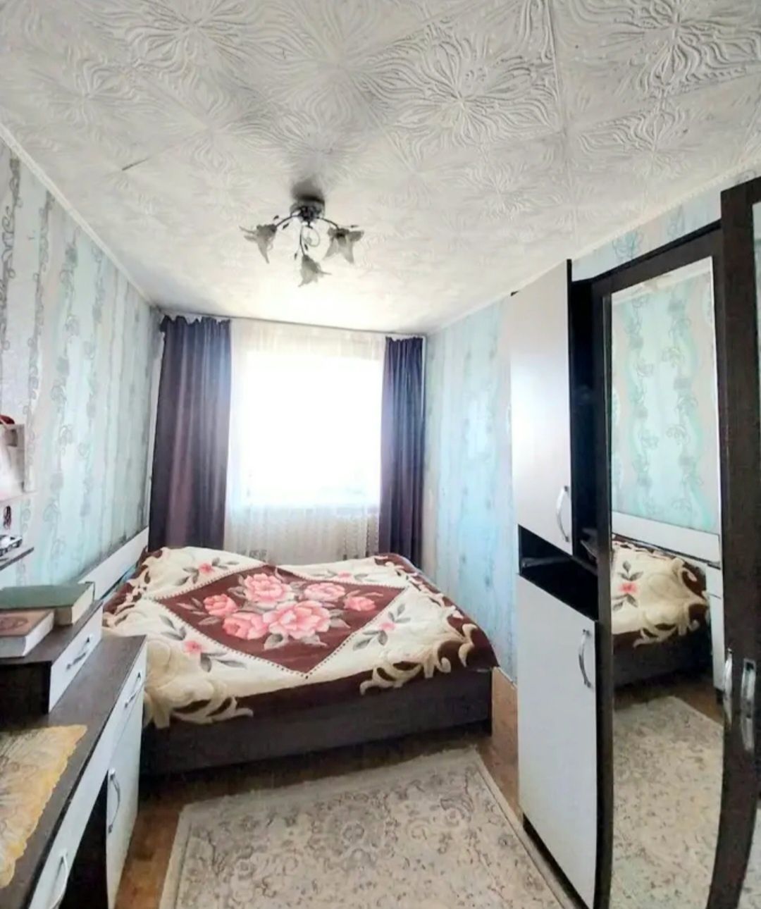Продаётся 4х комнатная квартира Васильковский
