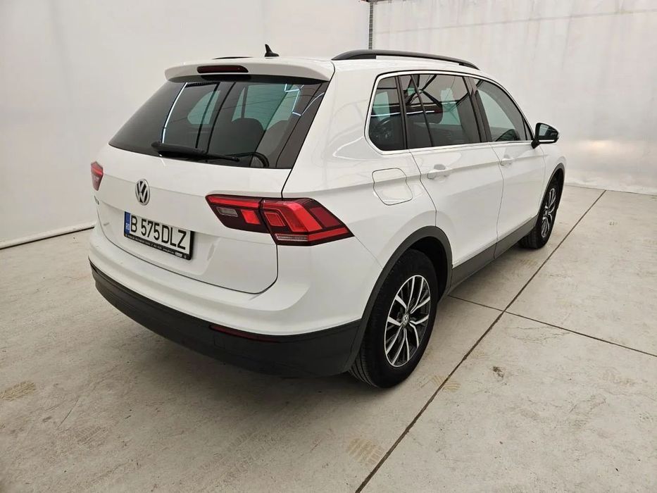 Volkswagen Tiguan CumpRoNouLeasingOperational ca nou 49.000 km 2.0TDI DSG TVA deductibil