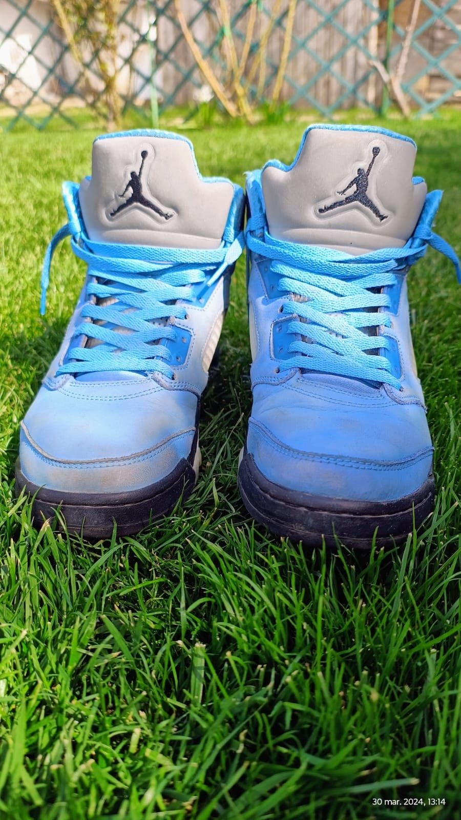 Air Jordan 5 UNC