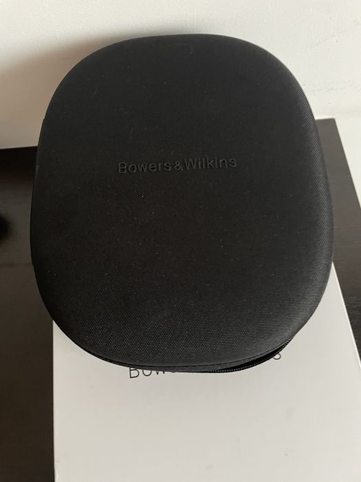 Casti Bowers&wilkins model Px8 Noi in cutie