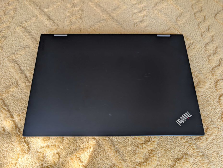 Лаптоп Lenovo X1 Yoga 1st GEN + 2 подаръка