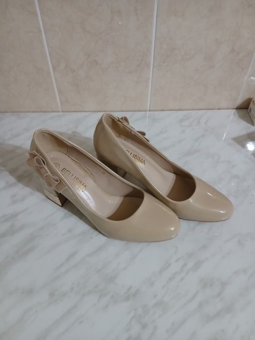 Обувь женская туфли сапожки