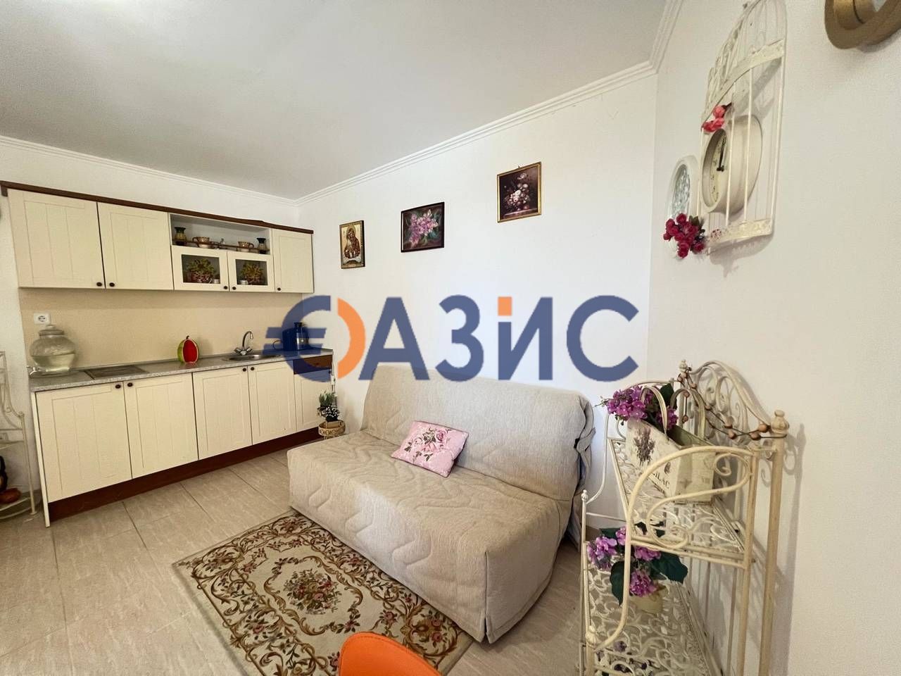 Продава се Двустаен апартамент в Свети Влас - 54 кв.м за 1202 €/кв.м - Снимка #3