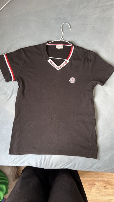 тениска Moncler с яка