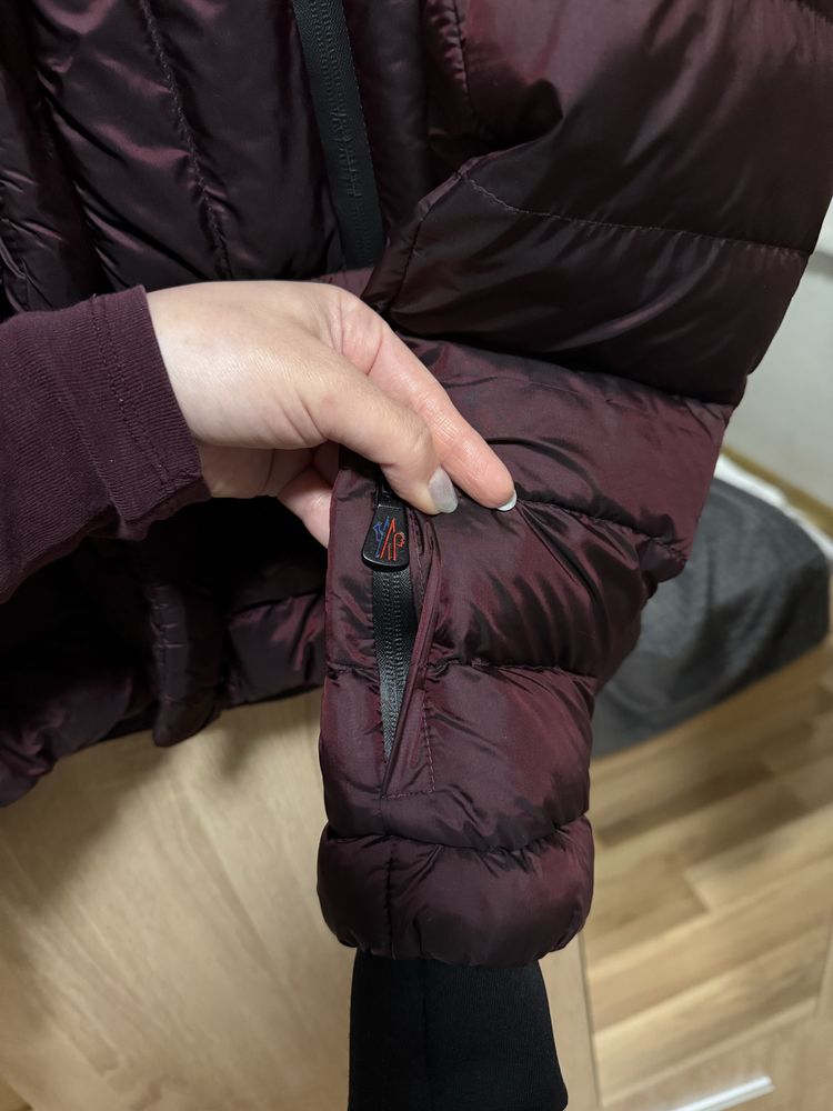 Дамско зимно яке MONCLER