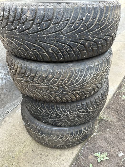 Продам шины R16 205/55 сост отлично