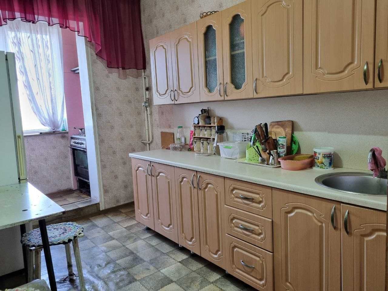 3-комнатная квартира на Мирзо-Улугбекском. БИЙ, Максим Горький