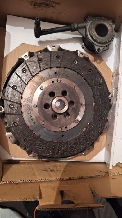 Съединител и маховик от Audi