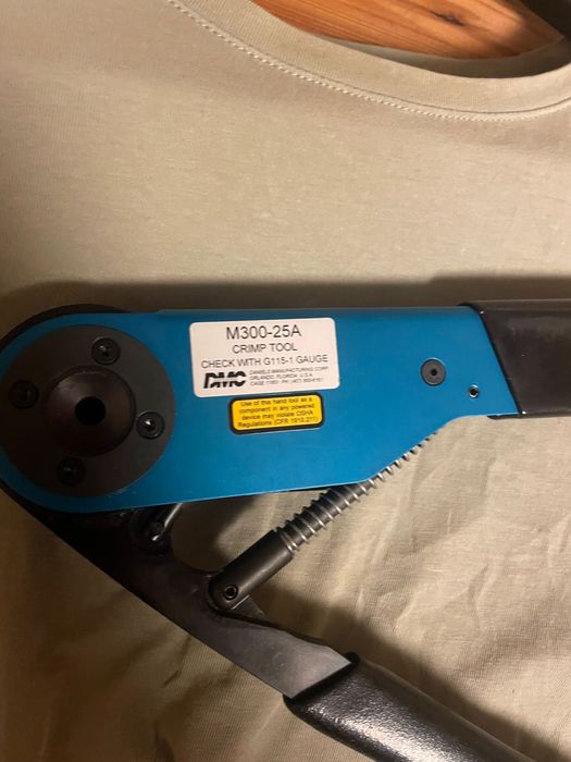 clește de sertizat profesional