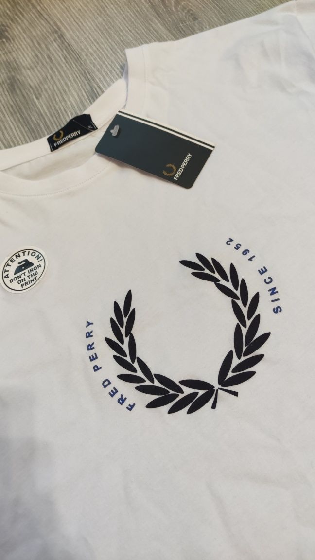 Нова мъжка тениска Fred Perry XL