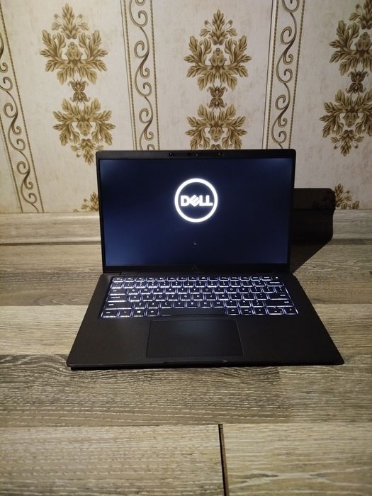 Dell i5 11-pokaleniya 16/256gb xotira ixcham va yengil noutbook