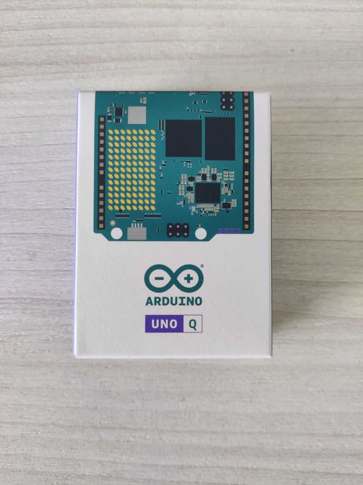Arduino UNO Q 2GB RAM 16GB eMMC