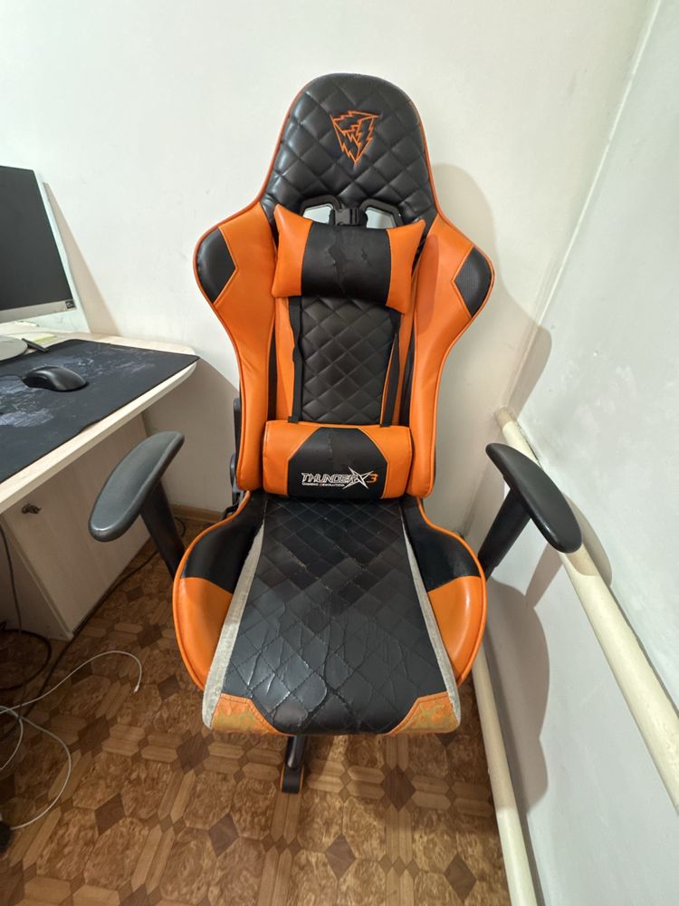 Компьютерное кресло ThunderX
