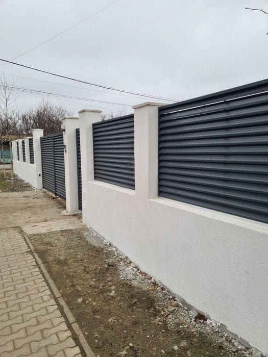 Vand garduri si porti