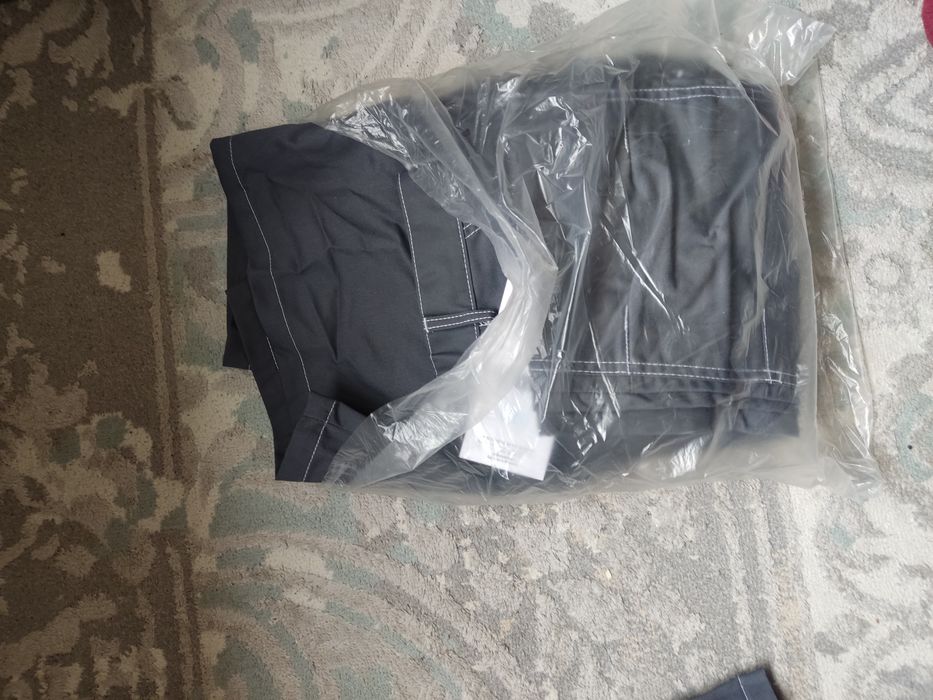 Продам спец одежду