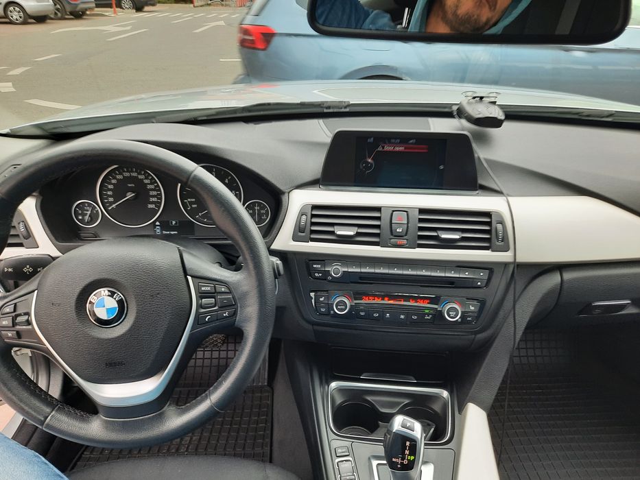 BMW F30 Seria 3, automat 184CP 2014, set anvelope+jante